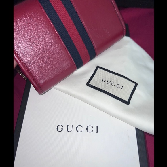 Gucci Rajah Mini Leather Shoulder Bag In Red -Authentic - Picture 4 of 6